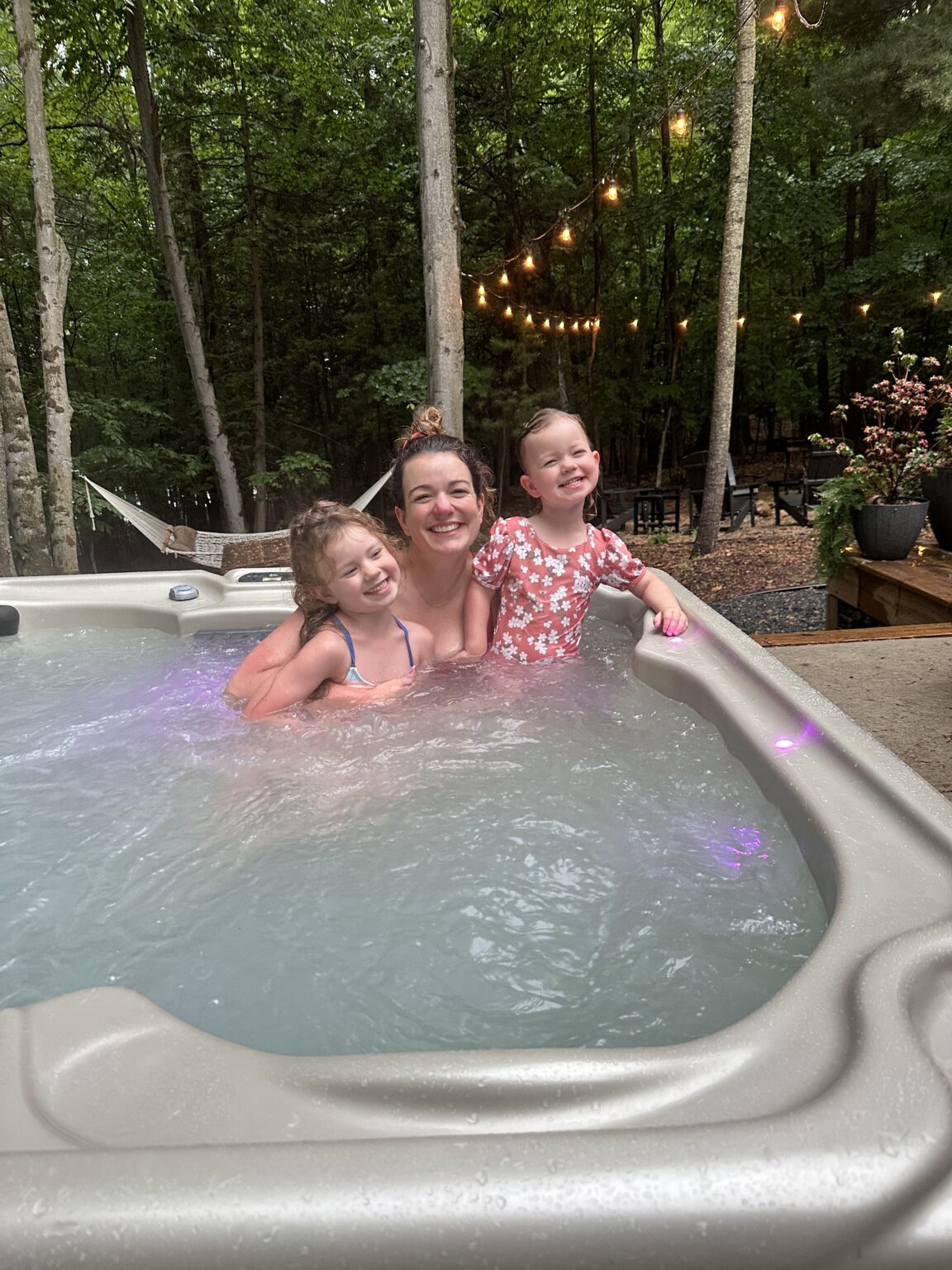 Airbnb Traverse City Pet-Friendly, with Hot Tub, and Absolutely Adorable!